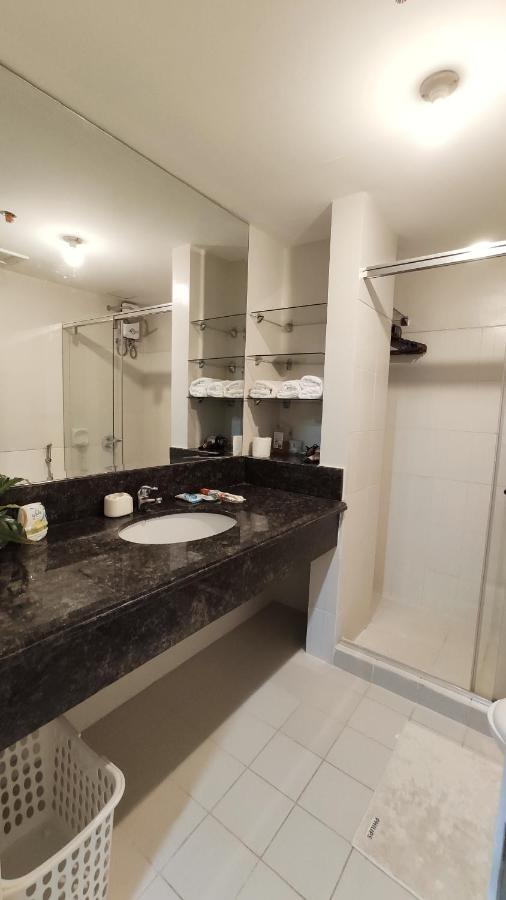 Resort Living Condominium Unit In Metro Маніла Екстер'єр фото